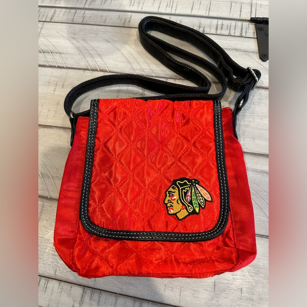 Chicago Blackhawks Crossbody Bag, Red